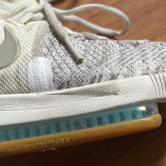 Nike Kevin Durant sneakers - Picture 8 of 10